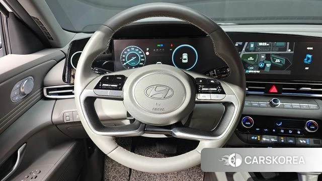 Hyundai The New Avante (CN7) 2023 Белый из Кореи, фото 5