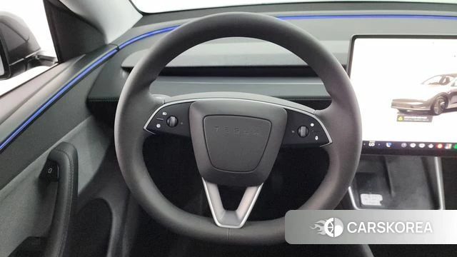 Tesla Model Y 2025 Серый из Кореи, фото 5