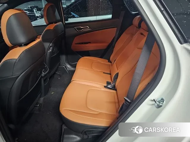 Kia Sportage 5th Generation 2024 Белый из Кореи, фото 5