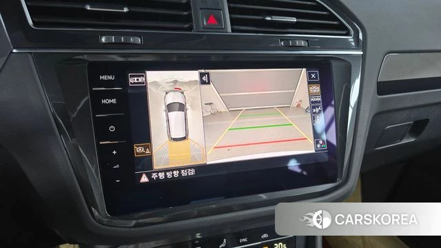 Volkswagen Tiguan second Generation 2023 Белый из Кореи, фото 5