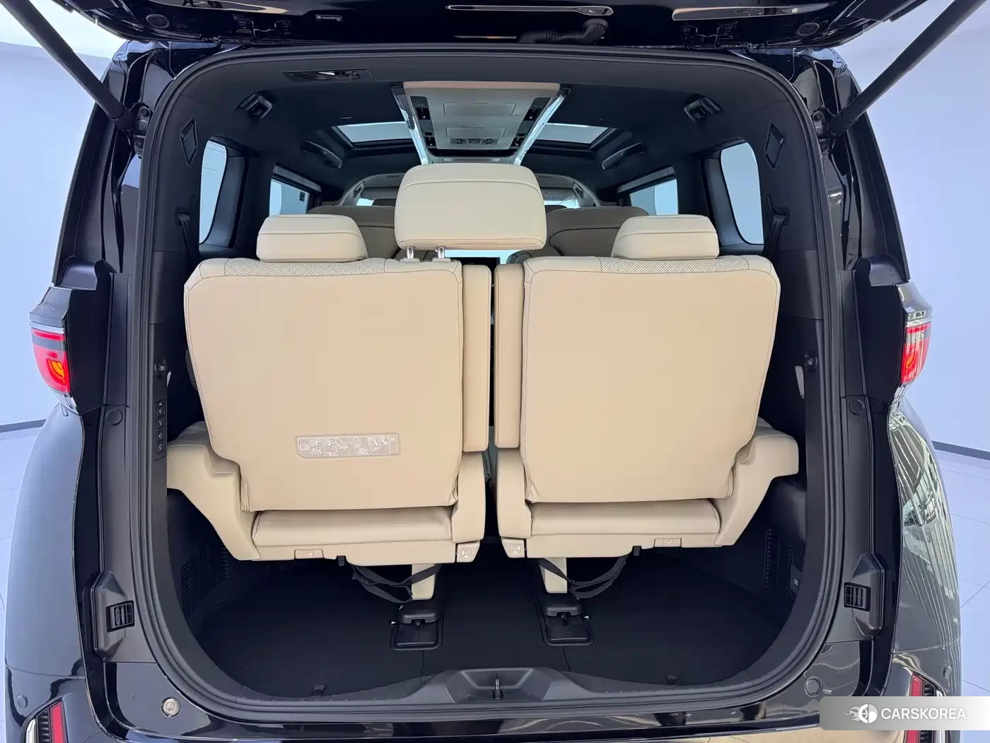 Toyota Vellfire 2024 Черный из Китая, фото 5