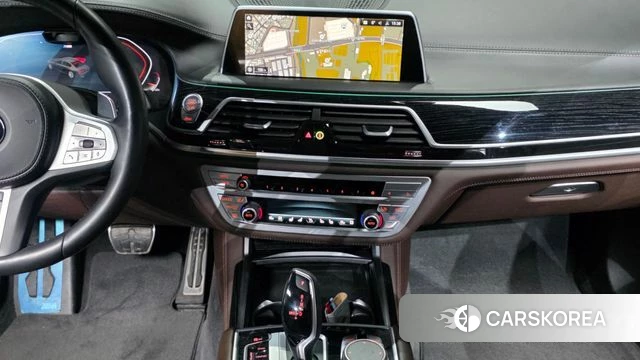 BMW 7 Series (G11) 2021 Черный из Кореи, фото 5