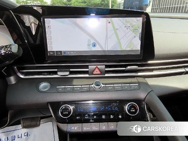 Hyundai The New Avante (CN7) 2023 Белый из Кореи, фото 5