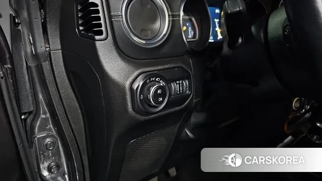 Jeep Wrangler (JL) 2019 Серый из Кореи, фото 5