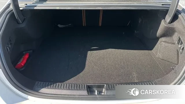 Mercedes-Benz E-Class W214 2024 Белый из Кореи, фото 5