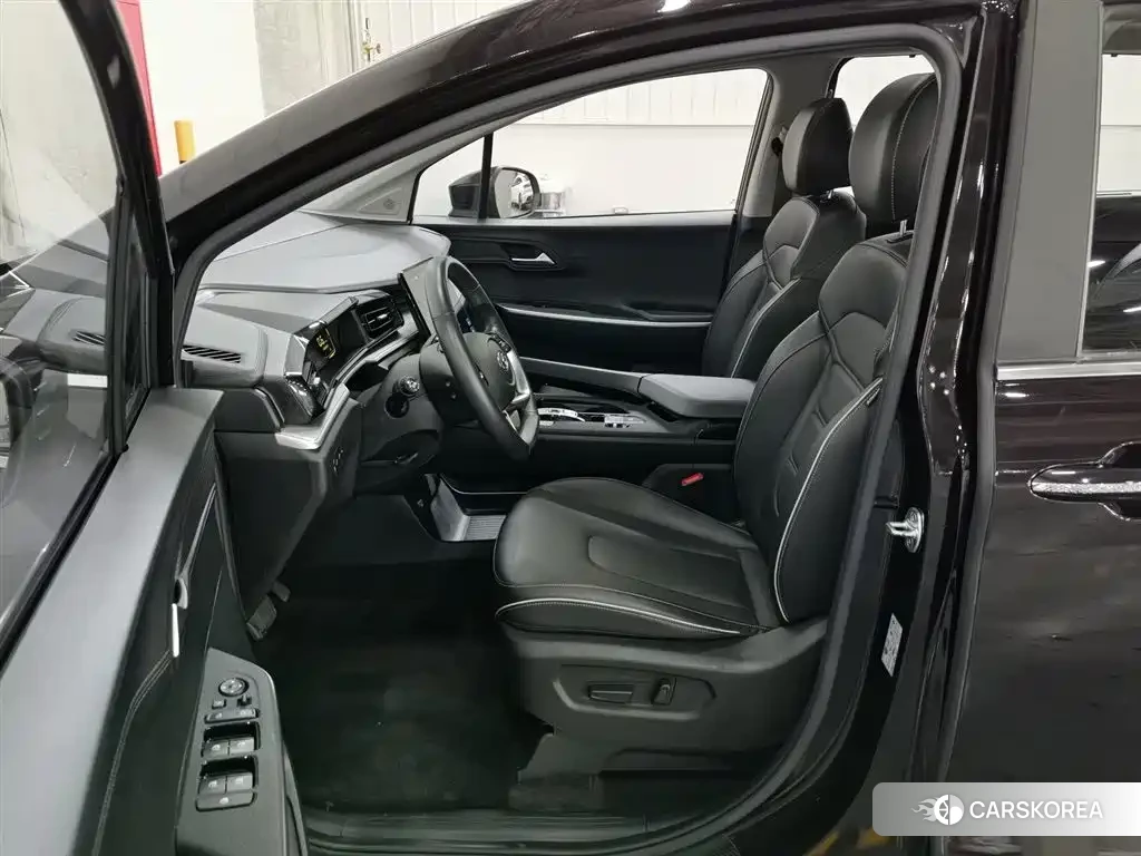 Hyundai Kustu 2022 Champagne/brown из Китая, фото 5