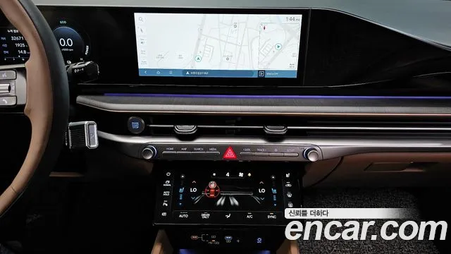 Hyundai Grandeur Hybrid (GN7) id 2716021 из Кореи 5