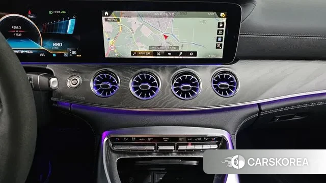 Mercedes-Benz AMG GT 2023 Белый из Кореи, фото 5