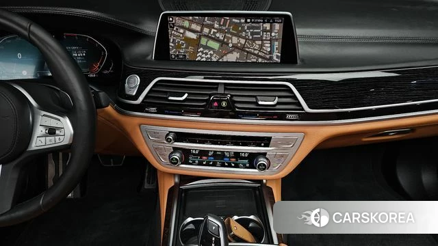 BMW 7 Series (G11) 2020 Черный из Кореи, фото 5