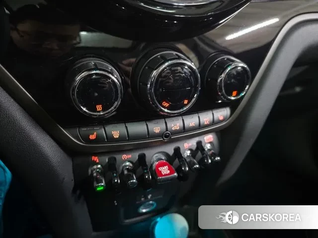 Mini Cooper Countryman 2023 Белый из Кореи, фото 5