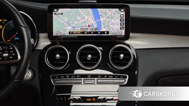 Mercedes-Benz GLC-Class X253 2022 Белый из Кореи, фото 5