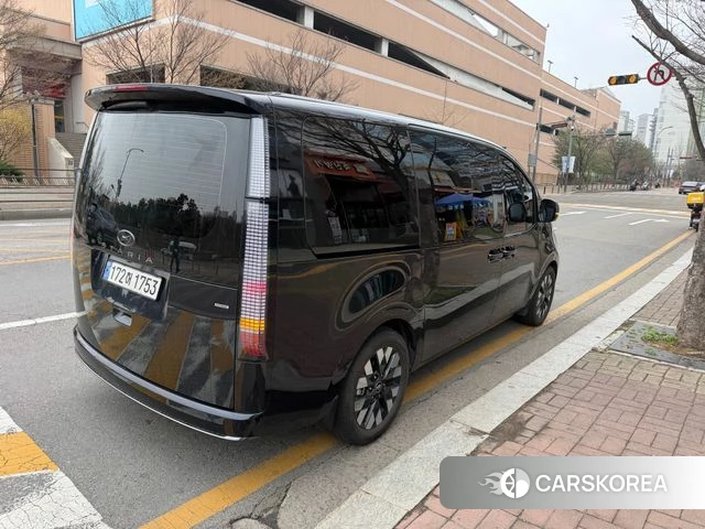 Hyundai Staria 2022 Синий из Кореи, фото 5