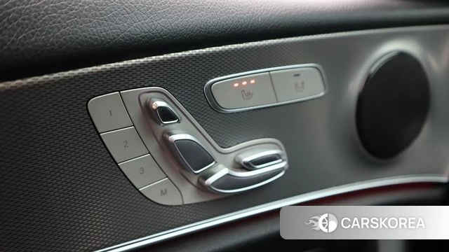 Mercedes-Benz E-Class W213 2019 Белый из Кореи, фото 5