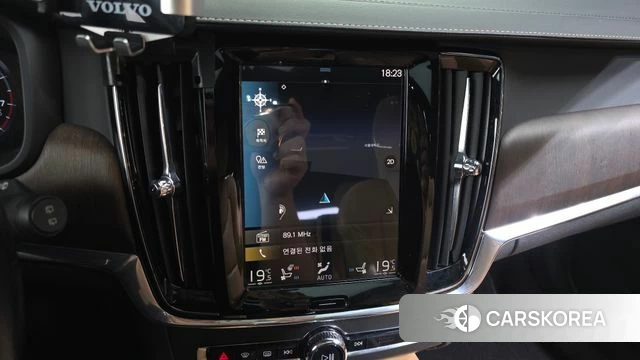 Volvo V90 Cross-Country 2020 Черный из Кореи, фото 5