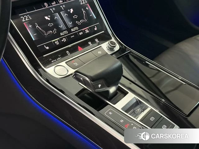 Audi A8 2019 Черный из Китая, фото 5