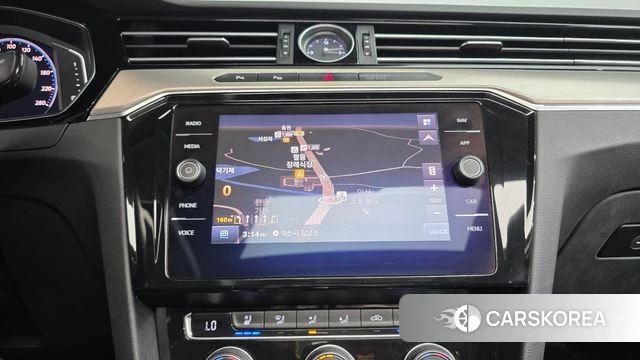 Volkswagen Arteon 2020 Серебристо-серый из Кореи, фото 5