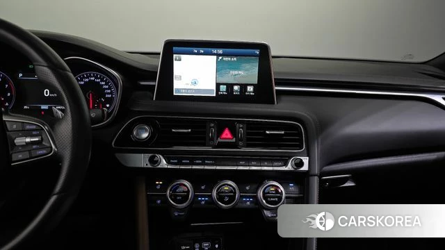 Genesis G70 2019 Черный из Кореи, фото 5