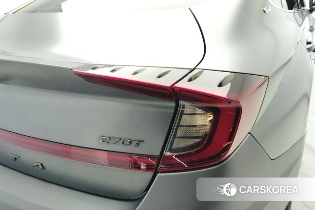 Hyundai Sonata 2023 Темно-серый из Китая, фото 5