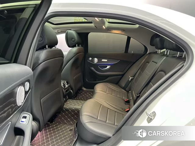 Mercedes-Benz Class C 2022 Белый из Китая, фото 5