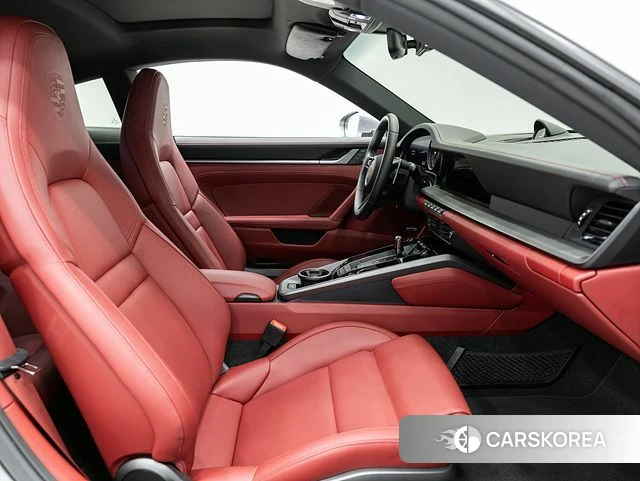 Porsche 911(992) 2024 Серебряный из Кореи, фото 5