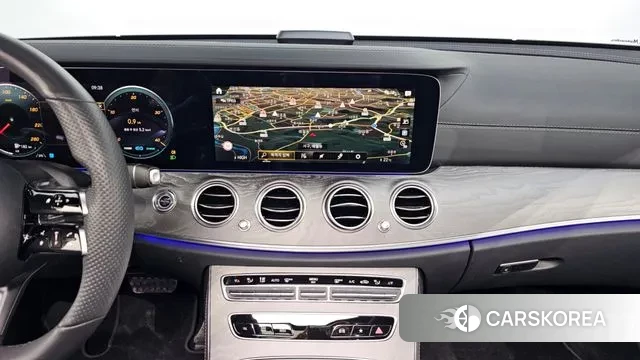 Mercedes-Benz E-Class W213 2022 Серебряный из Кореи, фото 5