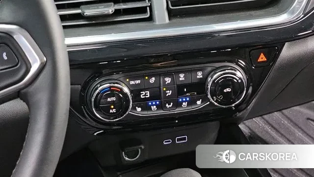 Chevrolet (GM Daewoo) Trax Crossover 2023 Черный из Кореи, фото 5