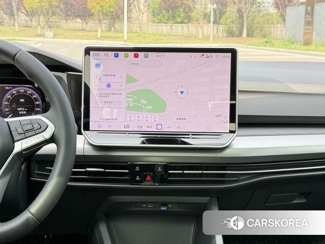 Volkswagen Golf 2025 Белый из Китая, фото 5