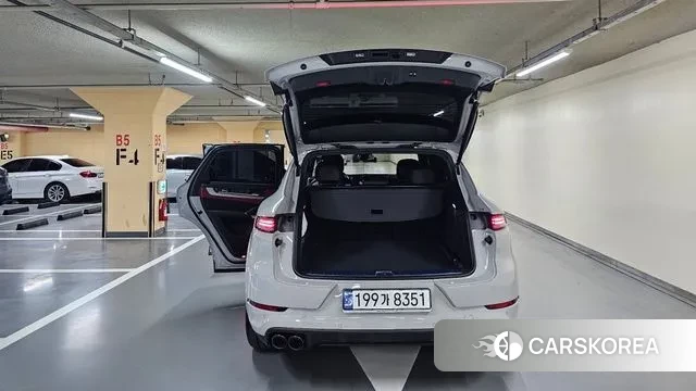 Porsche Cayenne (PO536) 2023 Серебристо-серый из Кореи, фото 5