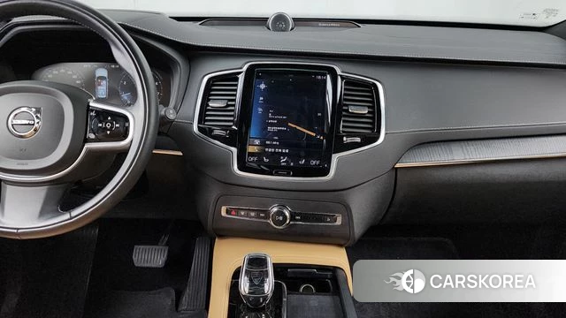 Volvo XC90 second Generation 2021 Белый из Кореи, фото 5
