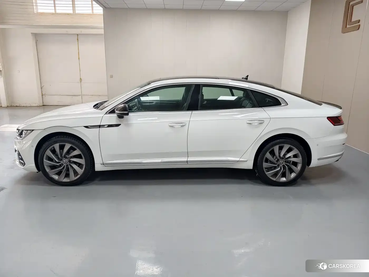 Volkswagen Arteon (CC) 2025 Белый из Китая, фото 5