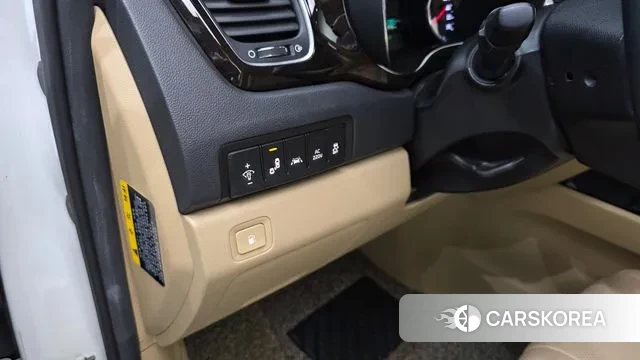 Kia The New Carnival 2018 Белый из Кореи, фото 5