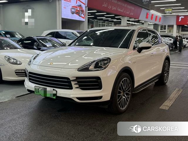 Porsche Cayenne E-Hybrid 2019 Белый из Китая, фото 5