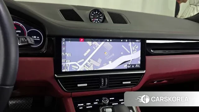 Porsche Cayenne (PO536) 2019 Черный из Кореи, фото 5