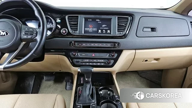 Kia The New Carnival 2018 Черный из Кореи, фото 5