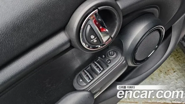 Mini Cooper D 2018 Красный из Кореи, фото 5