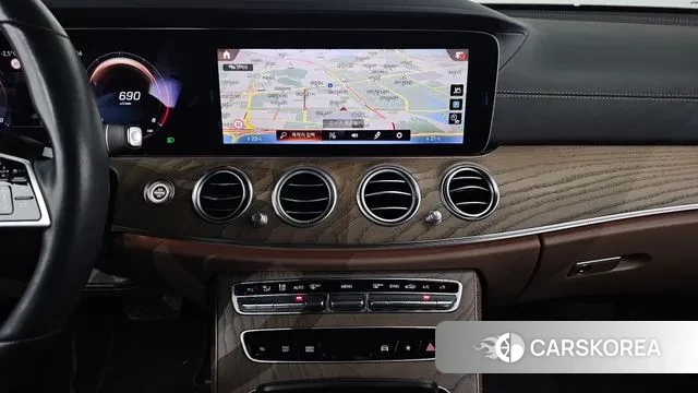 Mercedes-Benz E-Class W213 2022 Черный из Кореи, фото 5