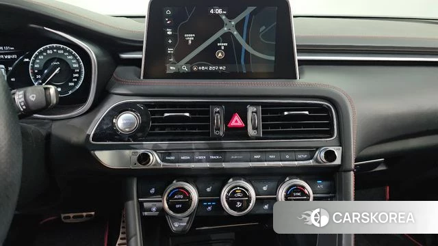 Genesis G70 2019 Черный из Кореи, фото 5