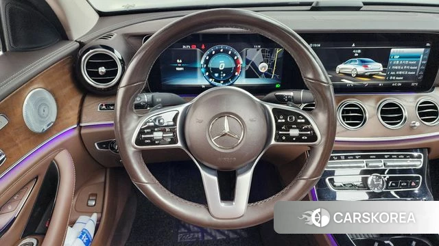 Mercedes-Benz E-Class W213 2019 Черный из Кореи, фото 5
