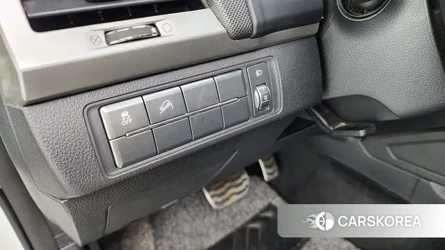 Ssangyong Rexton Sports 2018 Белый из Кореи, фото 5