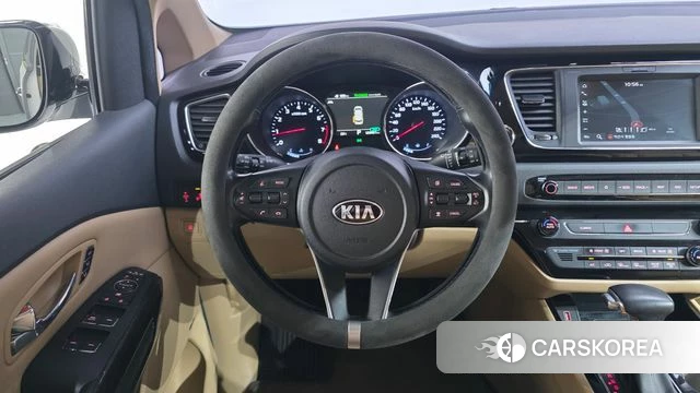 Kia The New Carnival 2019 Белый из Кореи, фото 5