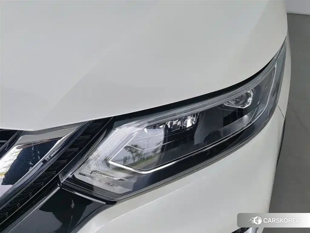 Nissan Qashqai 2021 Белый из Китая, фото 5