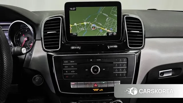 Mercedes-Benz GLE - Class W166 2018 Белый из Кореи, фото 5