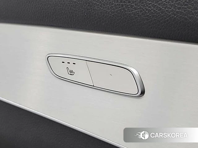 Mercedes-Benz GLC-Class X253 2018 Серебряный из Кореи, фото 5