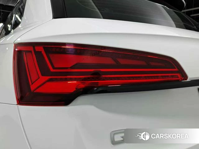 Audi Q5L 2023 Белый из Китая, фото 5