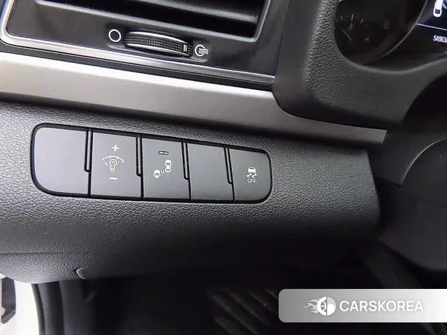 Hyundai Avante AD 2018 Белый из Кореи, фото 5