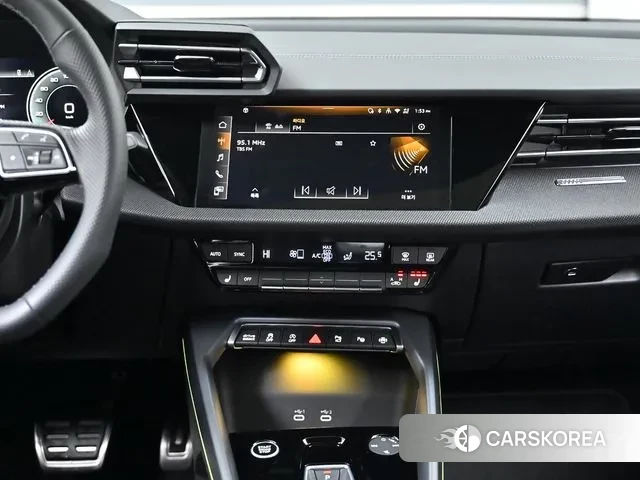 Audi A3 (8Y) 2025 Синий из Кореи, фото 5