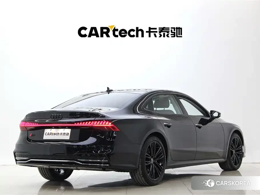 Audi A7L 2025 Черный из Китая, фото 5