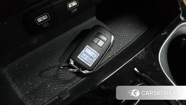 Kia Carnival 4th generation 2022 Черный из Кореи, фото 5