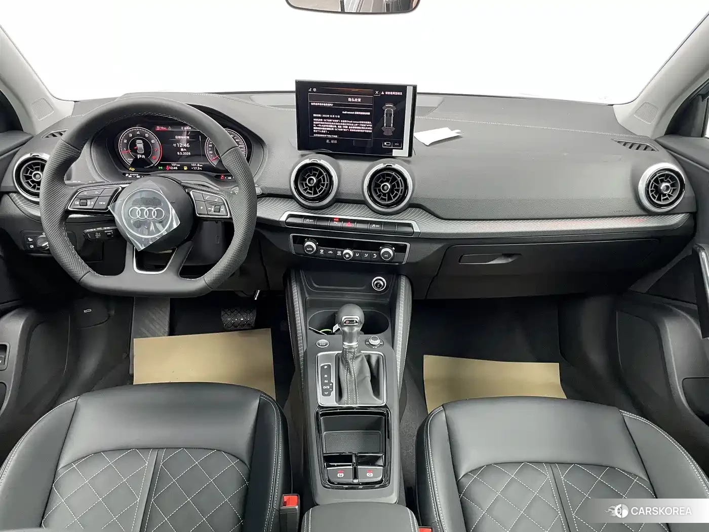 Audi Q2L 2026 Silver/gray из Китая, фото 5