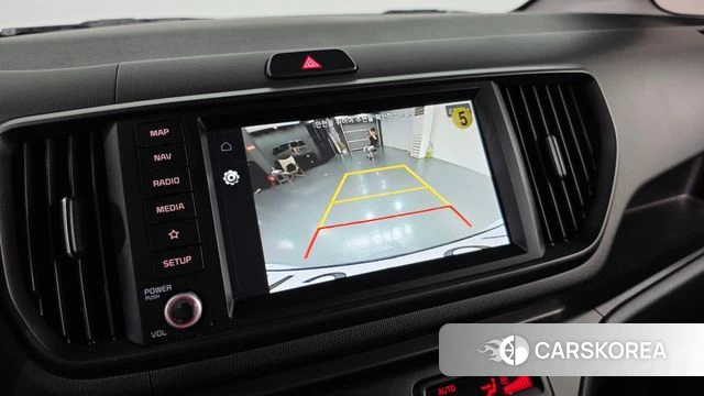 Kia The New Kia Ray 2023 Белый из Кореи, фото 5